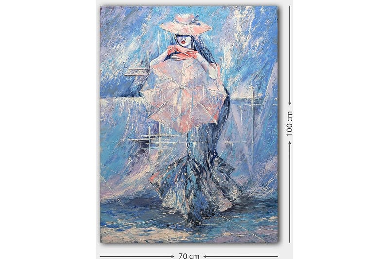 Canvastavla 70x100 cm - Kvinna med en parasoll klädd i en elegant klänning, omgiven av en drömlik, blåaktig bakgrund - Blå / Rosa / Vit - Inredning - Tavlor & posters - Canvastavla