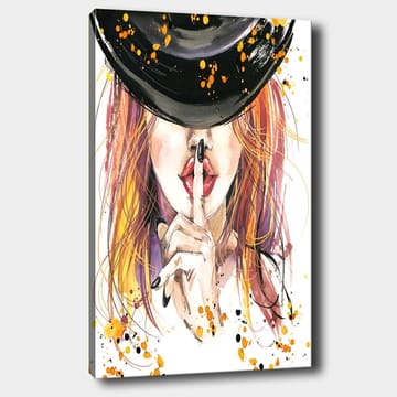 Canvastavla 70x100 cm - Kvinna med rödaktigt hår som håller ett finger mot läpparna i en tystnadsgest - Röd / Svart / Orange - Inredning - Tavlor & posters - Canvastavla