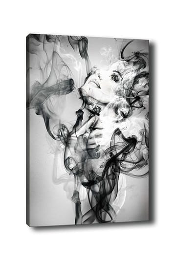 Canvastavla 70x100 cm - Kvinna som framträder ur svävande rökformationer - Svart / Grå / Vit - Inredning - Tavlor & posters - Canvastavla