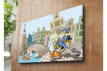 Canvastavla 70x100 cm - Kvinna på en cykel med en hund och en katt, omgiven av färgglada hus och en bro - Blå / Grön / Orange - Inredning - Tavlor & posters - Canvastavla