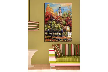 Canvastavla 70x100 cm - Livlig höstscen med en klocktorn i bakgrunden omgiven av färgglada träd och lampor - Röd / Orange / Grön - Inredning - Tavlor & posters - Canvastavla