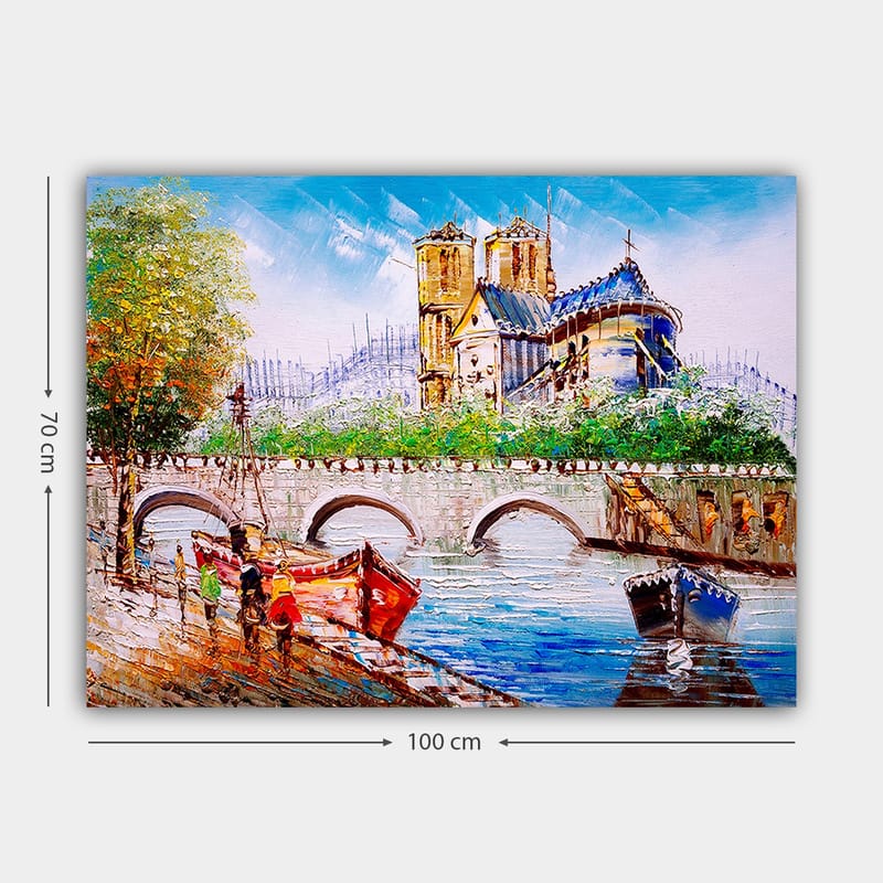 Canvastavla 70x100 cm - Livlig scen vid en bro med färgglada båtar och en imponerande byggnad i bakgrunden - Blå / Röd / Grön - Inredning - Tavlor & posters - Canvastavla