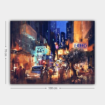 Canvastavla 70x100 cm - Livlig stadsbild med bilar och människor som rör sig genom en nattlig gata, omgiven av neonskyltar och höga byggnader - Mörkblå / Orange / Grön - Inredning - Tavlor & posters - Canvastavla