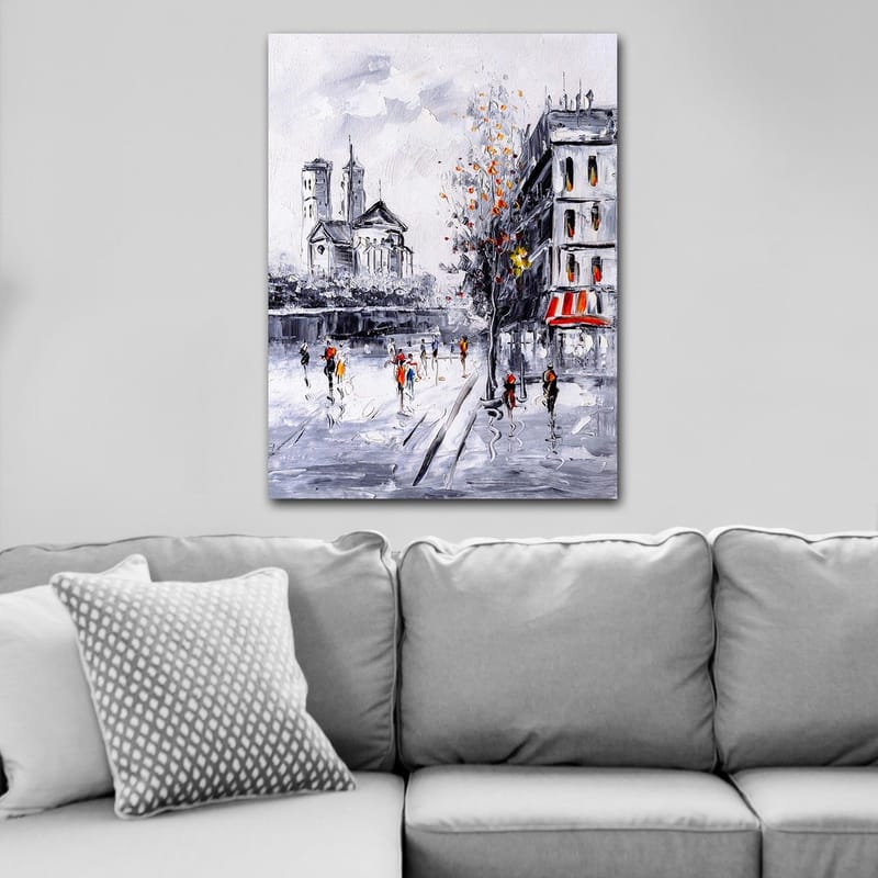 Canvastavla 70x100 cm - Livlig stadsbild med människor som promenerar framför en kyrka och byggnader i en höstlig miljö - Grå / Orange / Svart - Inredning - Tavlor & posters - Canvastavla