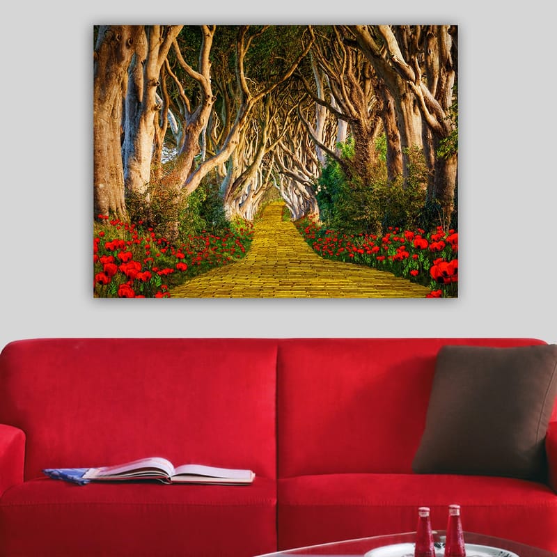 Canvastavla 70x100 cm - Magisk väg kantad av blommor som leder genom en tunnel av träd - Gult / Grönt / Rött - Inredning - Tavlor & posters - Canvastavla