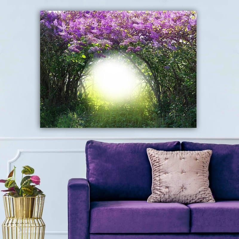 Canvastavla 70x100 cm - Magisk portal omgiven av lila blommor och grönska - Lila / Grön / Vit - Inredning - Tavlor & posters - Canvastavla