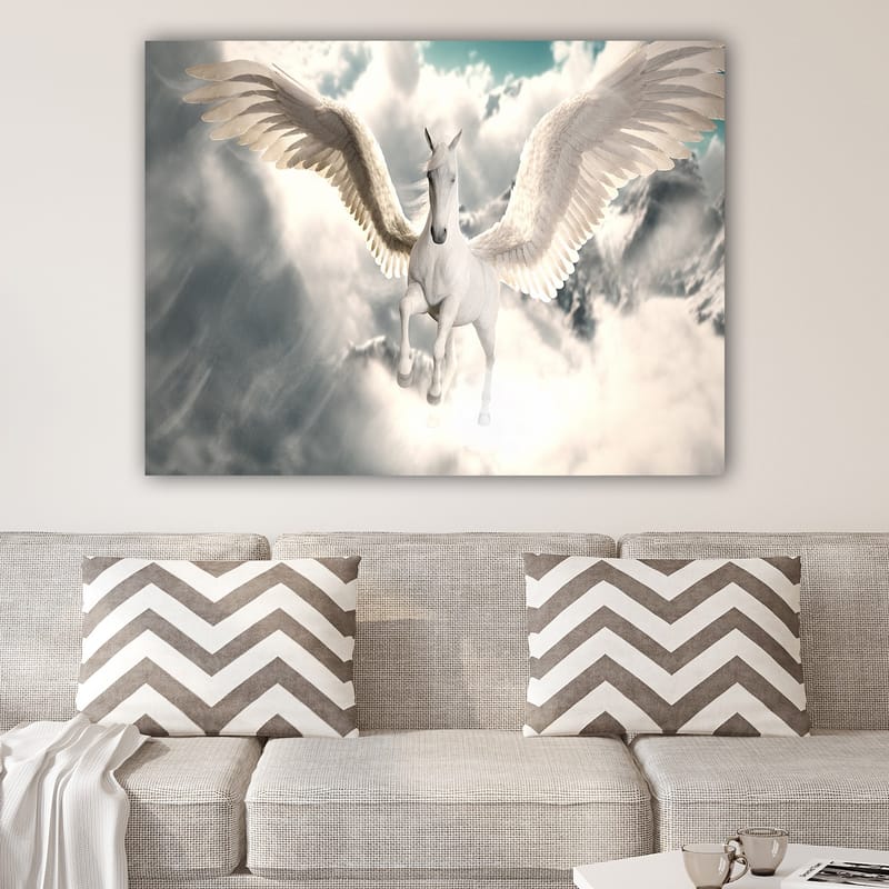 Canvastavla 70x100 cm - Majestätisk bevingad enhörning som svävar genom molnen - Vit / Ljusblå / Grå - Inredning - Tavlor & posters - Canvastavla