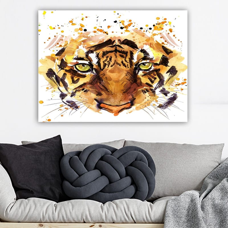Canvastavla 70x100 cm - Majestätisk tiger med intensiva ögon och kraftfulla drag - Orange / Brun / Guldfärgad - Inredning - Tavlor & posters - Canvastavla