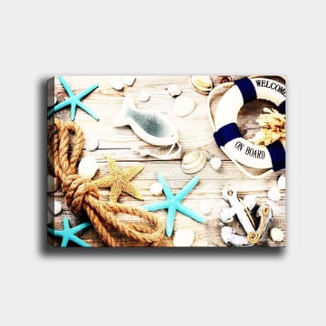Canvastavla 70x100 cm - Maritim stillhet med sjöstjärnor, snäckor och en livboj som skapar en somrig känsla - Turkos / Beige / Gult - Inredning - Tavlor & posters - Canvastavla