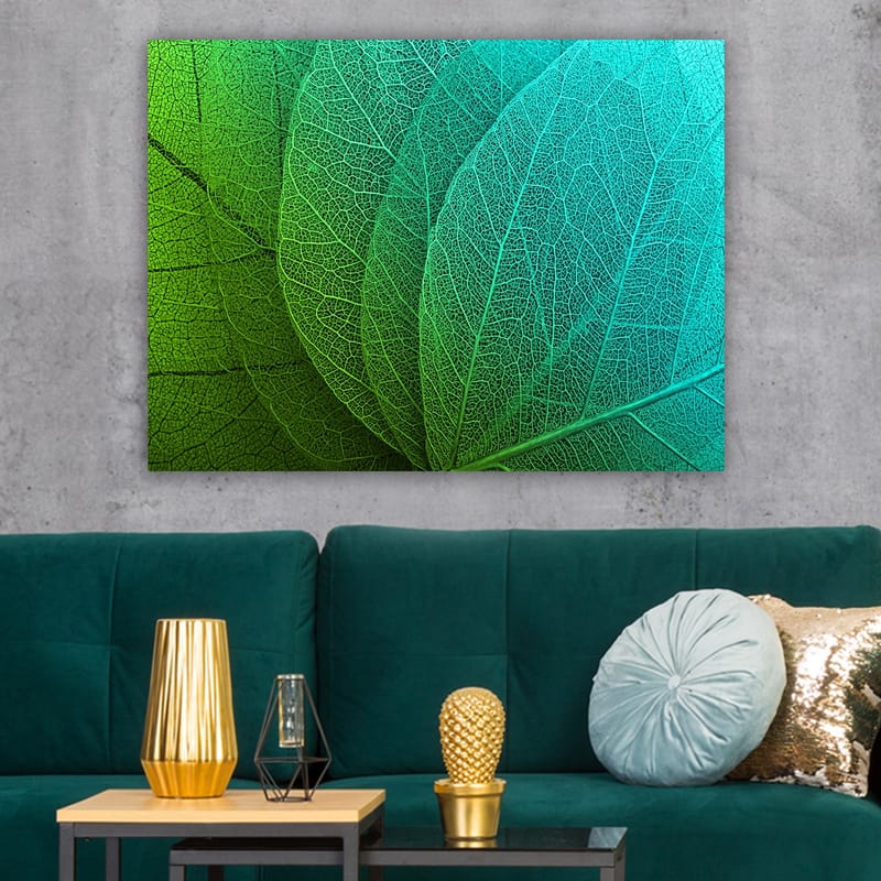 Canvastavla 70x100 cm - Närbild av gröna och turkosa löv med detaljerad ådring - Grön / Turkos - Inredning - Tavlor & posters - Canvastavla