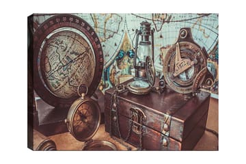 Canvastavla 70x100 cm - Nostalgisk samling av navigationsverktyg och en glob som framhäver äventyr och upptäcktsresande - Brunt / Guld / Blått - Inredning - Tavlor & posters - Canvastavla