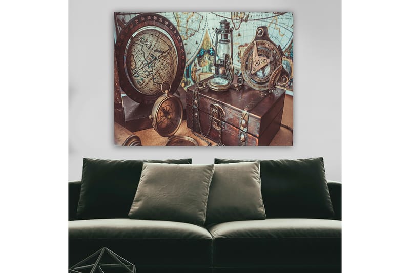 Canvastavla 70x100 cm - Nostalgisk samling av navigationsverktyg och en glob som framhäver äventyr och upptäcktsresande - Brunt / Guld / Blått - Inredning - Tavlor & posters - Canvastavla
