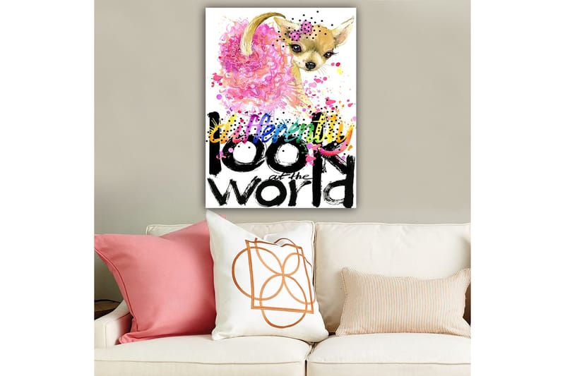 Canvastavla 70x100 cm - Söt chihuahua med en rosa blomma och färgglada detaljer - Rosa / Svart / Beige - Inredning - Tavlor & posters - Canvastavla