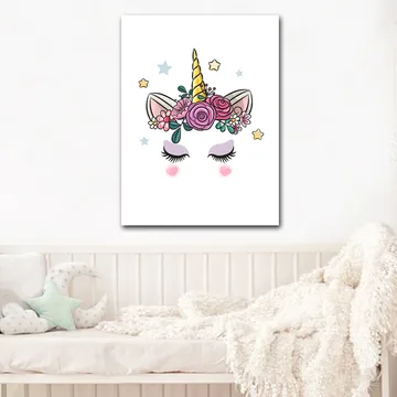 Canvastavla 70x100 cm - Söt enhörning med blommor och stjärnor som dekoration - Lila / Rosa / Guld - Inredning - Tavlor & posters - Canvastavla