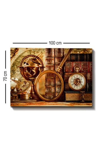 Canvastavla 70x100 cm - Samling av antika navigationsverktyg och böcker som förmedlar en känsla av historia och upptäcktsresande - Guld / Brunt / Mörkröd - Inredning - Tavlor & posters - Canvastavla