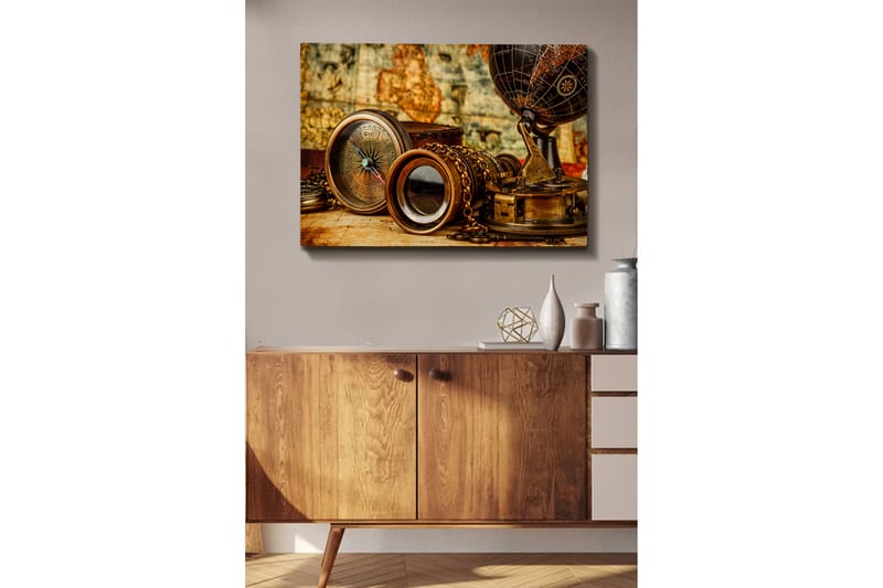 Canvastavla 70x100 cm - Samling av antika navigationsverktyg och en glob som symboliserar utforskning och äventyr - Brons / Svart / Beige - Inredning - Tavlor & posters - Canvastavla