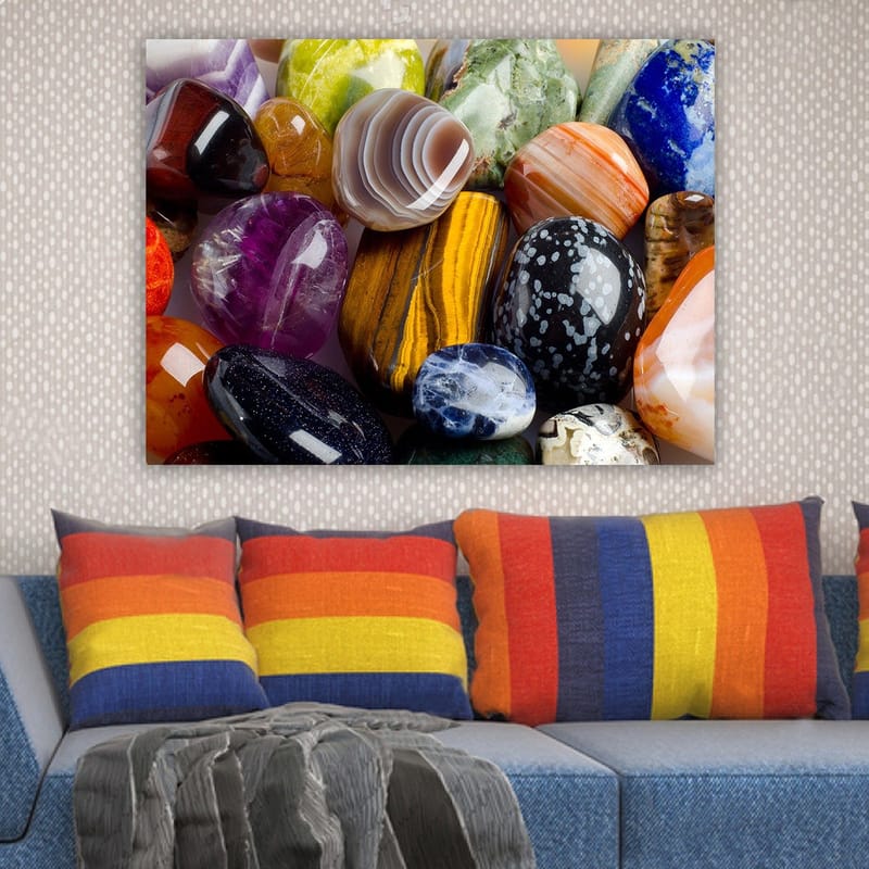 Canvastavla 70x100 cm - Samling av färgglada ädelstenar och mineraler i olika former och nyanser, Lila / Orange / Grön