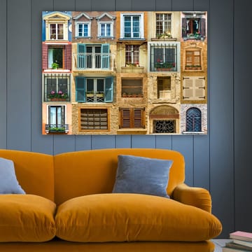 Canvastavla 70x100 cm - Samling av färgglada fönster och balkonger som visar olika arkitektoniska stilar - Guld / Blå / Terrakotta - Inredning - Tavlor & posters - Canvastavla
