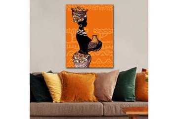 Canvastavla 70x100 cm - Silhuetten av en kvinna med en kruka och frukter på huvudet, omgiven av geometriska mönster - Svart / Orange / Beige - Inredning - Tavlor & posters - Canvastavla