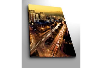 Canvastavla 70x100 cm - Stadssilhuett vid skymning med ljus från byggnader och trafik - Guld / Mörkblå / Vit - Inredning - Tavlor & posters - Canvastavla