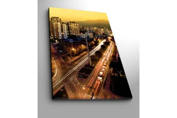 Canvastavla 70x100 cm - Stadssilhuett vid skymning med ljus från byggnader och trafik - Guld / Mörkblå / Vit - Inredning - Tavlor & posters - Canvastavla