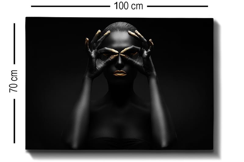 Canvastavla 70x100 cm - Stiliserad porträttbild av en kvinna med svarta händer som formar ett par ögon, med guldiga detaljer på läppar och fingertoppar - Svart / Guld - Inredning - Tavlor & posters - Canvastavla
