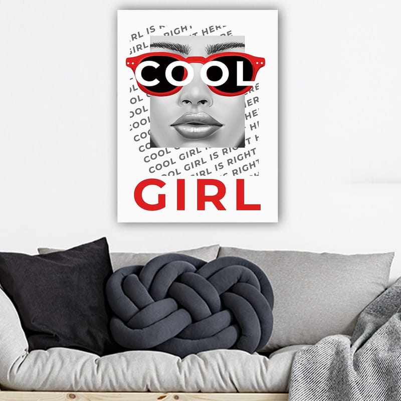 Canvastavla 70x100 cm - Stiliserad porträtt av en kvinna med coola solglasögon - Röd / Svart / Grå - Inredning - Tavlor & posters - Canvastavla