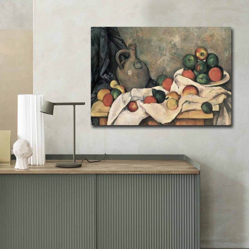 Canvastavla 70x100 cm - Stilleben med frukter och en keramikkanna på ett bord - Grön / Röd / Beige - Inredning - Tavlor & posters - Canvastavla