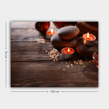 Canvastavla 70x100 cm - Stillsam komposition av stenar och tända ljus som skapar en avkopplande atmosfär - Grå / Orange / Brun - Inredning - Tavlor & posters - Canvastavla