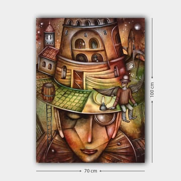 Canvastavla 70x100 cm - Surrealistisk komposition med en stor, ansiktsliknande figur som bär en hatt med en byggnad och en vingad figur på toppen - Brun / Grön / Beige - Inredning - Tavlor & posters - Canvastavla
