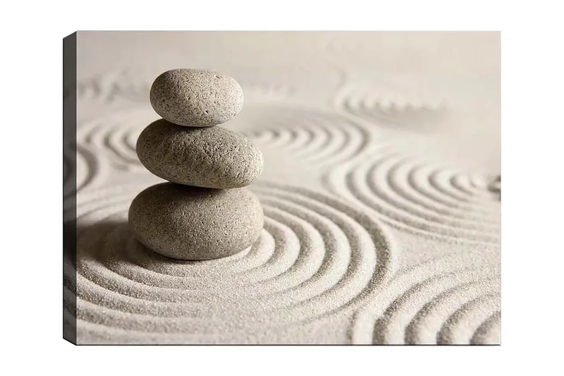 Canvastavla 70x100 cm - Tre staplade stenar på en sandyta med vågiga mönster - Grå / Beige - Inredning - Tavlor & posters - Canvastavla