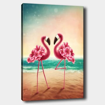 Canvastavla 70x100 cm - Två flamingos med blommor som står på en strand vid havet - Rosa / Turkos / Beige - Inredning - Tavlor & posters - Canvastavla