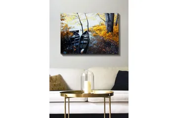 Canvastavla 70x100 cm - Två svarta båtar vid en gyllene höstlandskap med träd och spegelbild i vattnet - Svart / Gyllene / Blå - Inredning - Tavlor & posters - Canvastavla