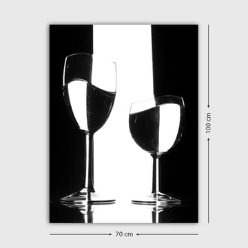 Canvastavla 70x100 cm - Två vinglas med reflektioner och vatten i en minimalistisk svartvit komposition - Svart / Vitt / Genomskinligt - Inredning - Tavlor & posters - Canvastavla