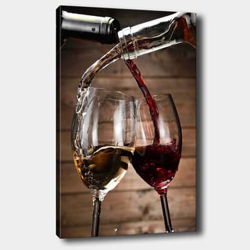 Canvastavla 70x100 cm - Två vinglas som skålar med vitt och rödvin som hälls i dem - Guld / Röd - Inredning - Tavlor & posters - Canvastavla