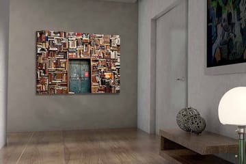 Canvastavla 70x100 cm - Vägg täckt av böcker med en dörr i mitten - Brun / Grön / Röd - Inredning - Tavlor & posters - Canvastavla