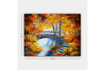 Canvastavla 70x100 cm - Vacker bro omgiven av höstfärgade träd och löv - Orange / Gult / Blått - Inredning - Tavlor & posters - Canvastavla