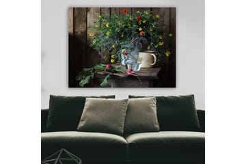 Canvastavla 70x100 cm - Vacker bukett med färgglada blommor i en glasvas på ett träbord - Grön / Gul / Röd - Inredning - Tavlor & posters - Canvastavla