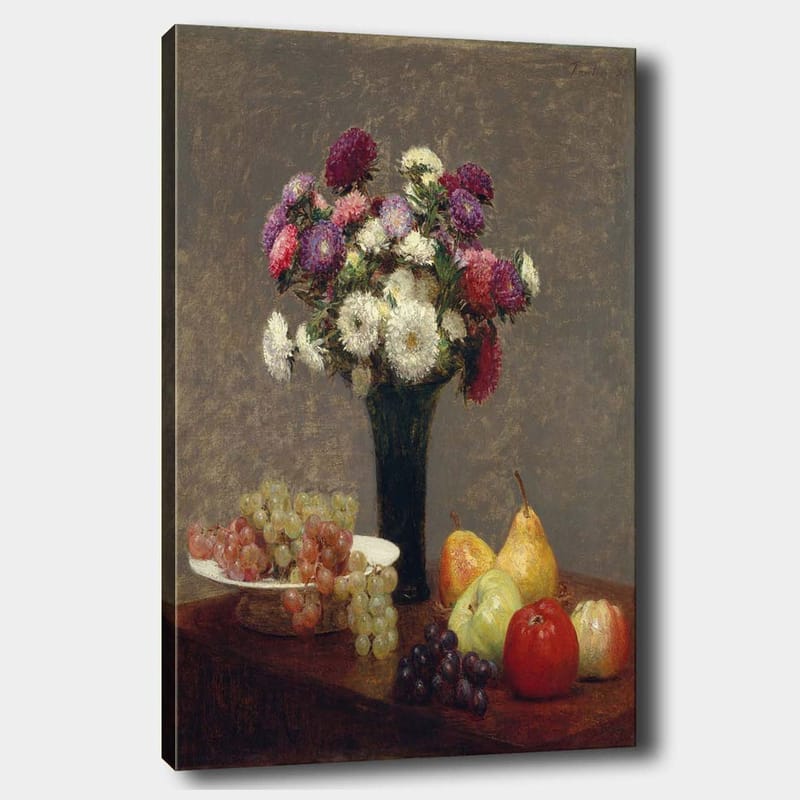 Canvastavla 70x100 cm - Vacker bukett med färgglada blommor i en vas, omgiven av frukter på ett bord, Lila / Grön / Röd