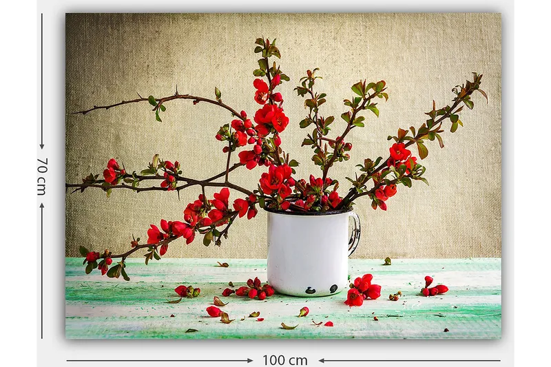 Canvastavla 70x100 cm - Vacker bukett med röda blommor i en vit kopp - Röd / Grön / Vit - Inredning - Tavlor & posters - Canvastavla