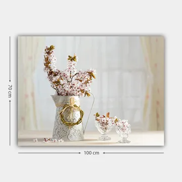 Canvastavla 70x100 cm - Vacker bukett med rosa blommor i en dekorativ kanna - Rosa / Grön / Vit - Inredning - Tavlor & posters - Canvastavla