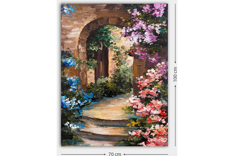Canvastavla 70x100 cm - Vacker gränd med blommor som omger en båge av sten - Ljusblå / Rosa / Grön - Inredning - Tavlor & posters - Canvastavla