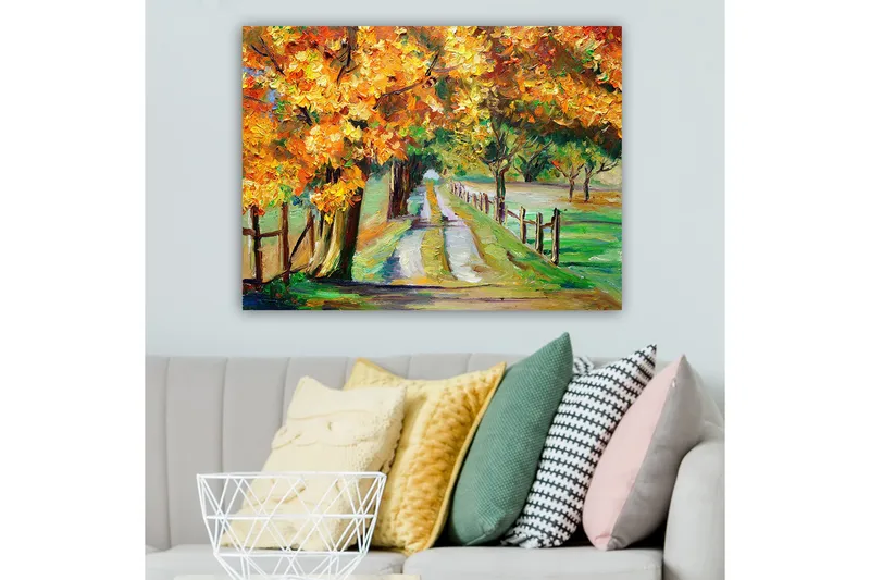Canvastavla 70x100 cm - Vacker höstlandskap med färgglada träd längs en grusväg - Orange / Grön / Brun - Inredning - Tavlor & posters - Canvastavla