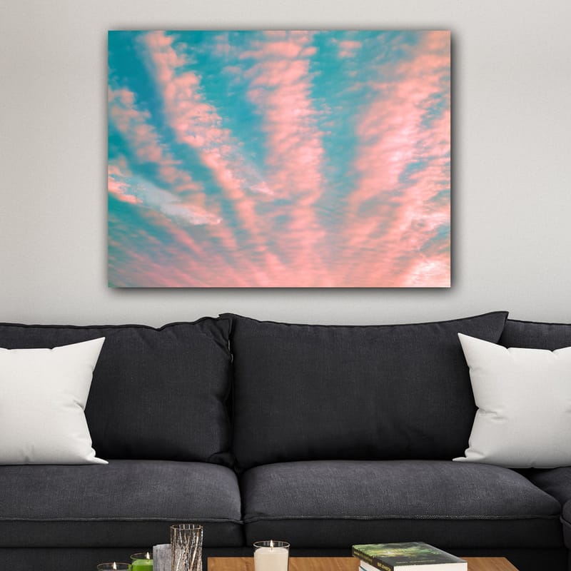 Canvastavla 70x100 cm - Vacker himmel med rosa och blå moln som sträcker sig över ytan - Rosa / Blå - Inredning - Tavlor & posters - Canvastavla