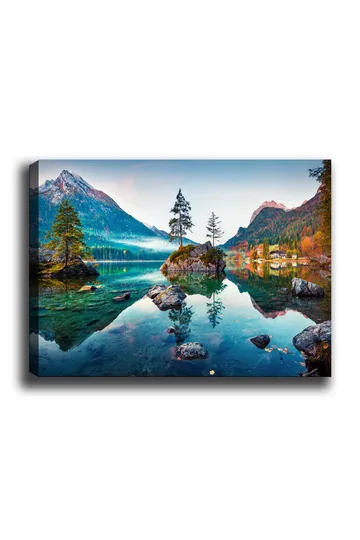 Canvastavla 70x100 cm - Vacker sjölandskap med berg och träd som speglas i det stilla vattnet - Grön / Blå / Brun - Inredning - Tavlor & posters - Canvastavla