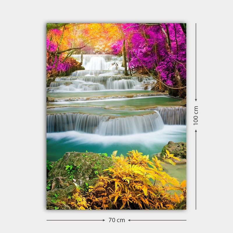 Canvastavla 70x100 cm - Vacker vattenfallsscen omgiven av färgglada träd och växter - Lila / Grön / Orange - Inredning - Tavlor & posters - Canvastavla