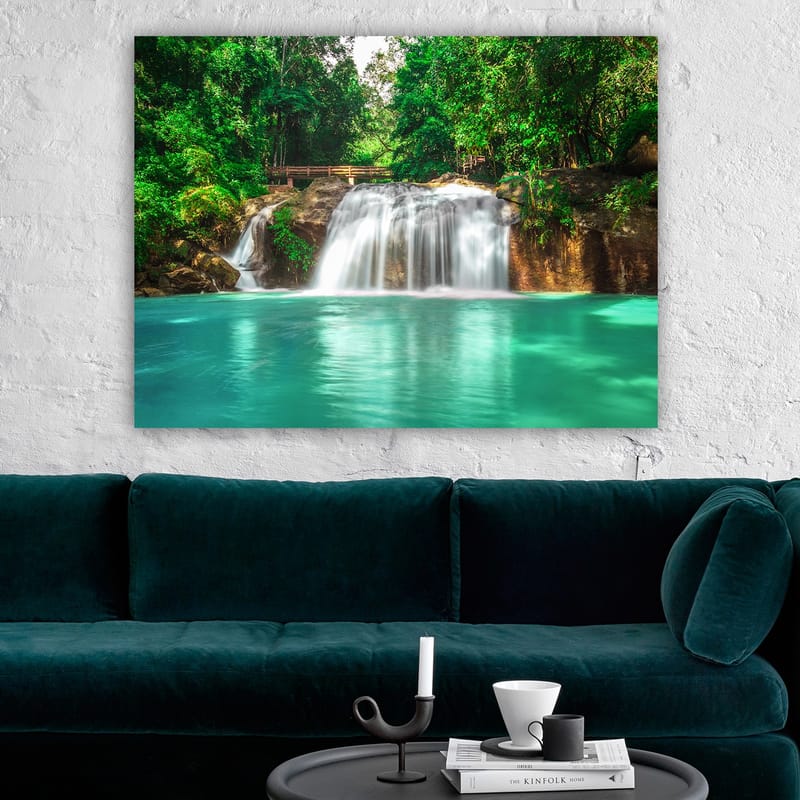 Canvastavla 70x100 cm - Vacker vattenfallsscen omgiven av frodig grönska - Turkos / Grön - Inredning - Tavlor & posters - Canvastavla