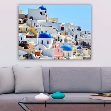 Canvastavla 70x100 cm - Vacker vy över de karakteristiska vita husen och blå kupolerna i Santorini - Blå / Vit / Rosa - Inredning - Tavlor & posters - Canvastavla