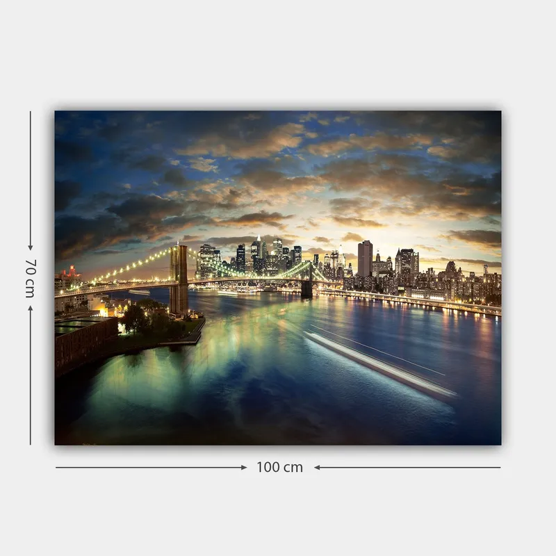 Canvastavla 70x100 cm - Vacker vy över en stad med en bro som sträcker sig över en glittrande flod vid skymning - Blå / Grön / Orange - Inredning - Tavlor & posters - Canvastavla