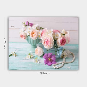 Canvastavla 70x100 cm - Vackra blommor i pastellfärgade skålar med en romantisk känsla - Ljusrosa / Mintgrön / Lila - Inredning - Tavlor & posters - Canvastavla